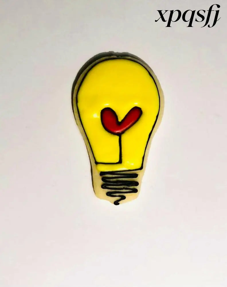 Lightbulb with Heart Cookie Cutter - USA Made - Cookie Cutters